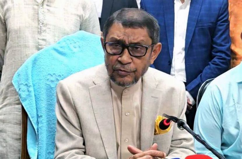 দুর্নীতিতে বদলি নয়, চাকরিচ্যুতির হুঁশিয়ারি স্বাস্থ্যমন্ত্রীর