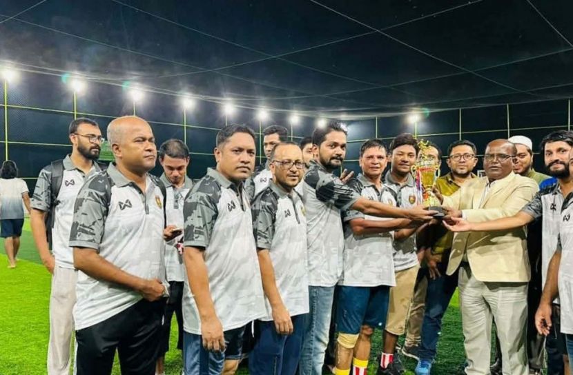 বিতর্কিত শিক্ষক নেতাদের অনুষ্ঠানে নোবিপ্রবি উপ-উপাচার্য  