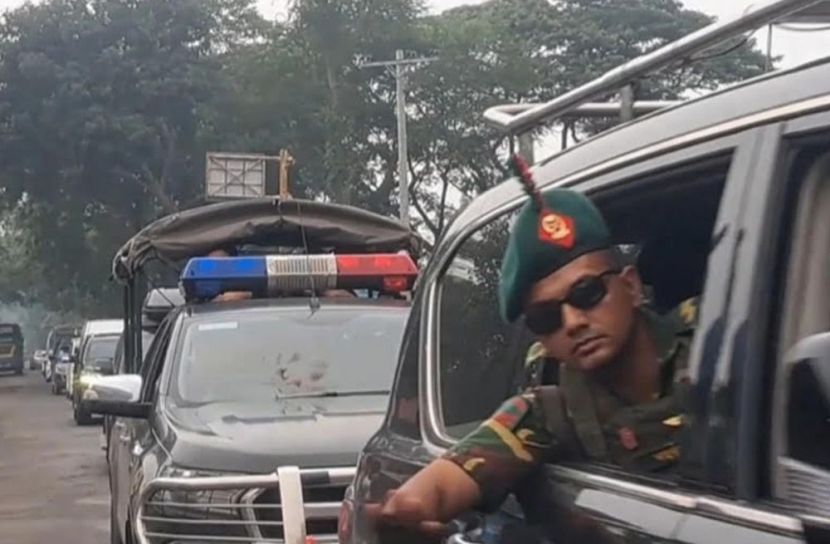 প্রধানমন্ত্রীর গাড়ি বহরে ইটের টুকরো নয়,চাকা থেকে ছিটকে আসা টুকরো