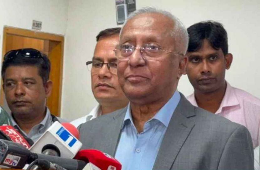 ইসির সিনিয়র সচিব আখতার আহমেদ। ছবি: সংগৃহিত
