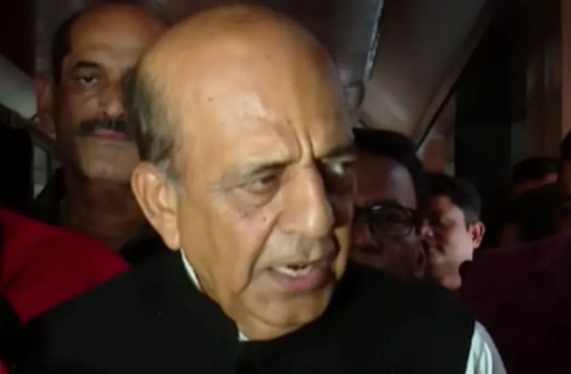 প্রধানমন্ত্রীর সফর নিয়ে ধীরস্থির অবস্থান
