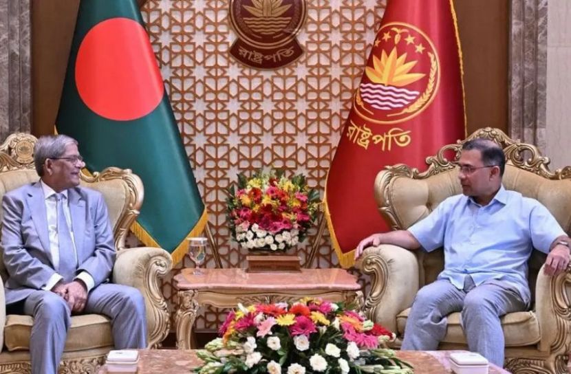 রাষ্ট্রপতির সঙ্গে প্রধানমন্ত্রীর প্রথম সৌজন্য সাক্ষাৎ
