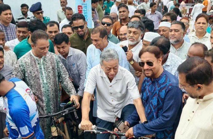 জনগণকে দেওয়া প্রতিটি প্রতিশ্রুতি রক্ষা করবে সরকার : অর্থমন্ত্রী