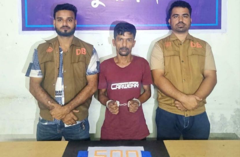 মুন্সীগঞ্জে ডিবির অভিযানে ৫০০ ইয়াবাসহ গ্রেপ্তার এক