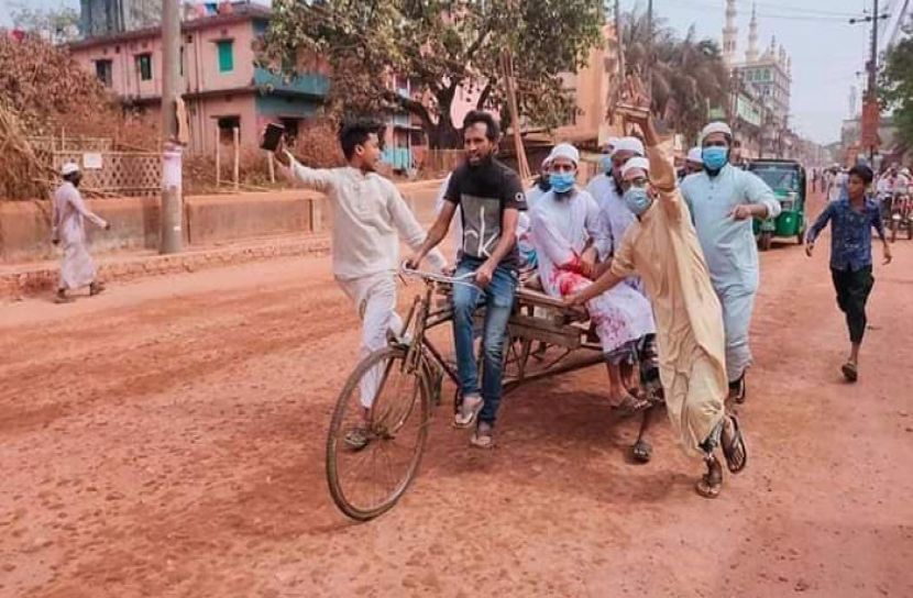 হাটহাজারীতে পুলিশ-হেফাজত সংঘর্ষে নিহত ৪